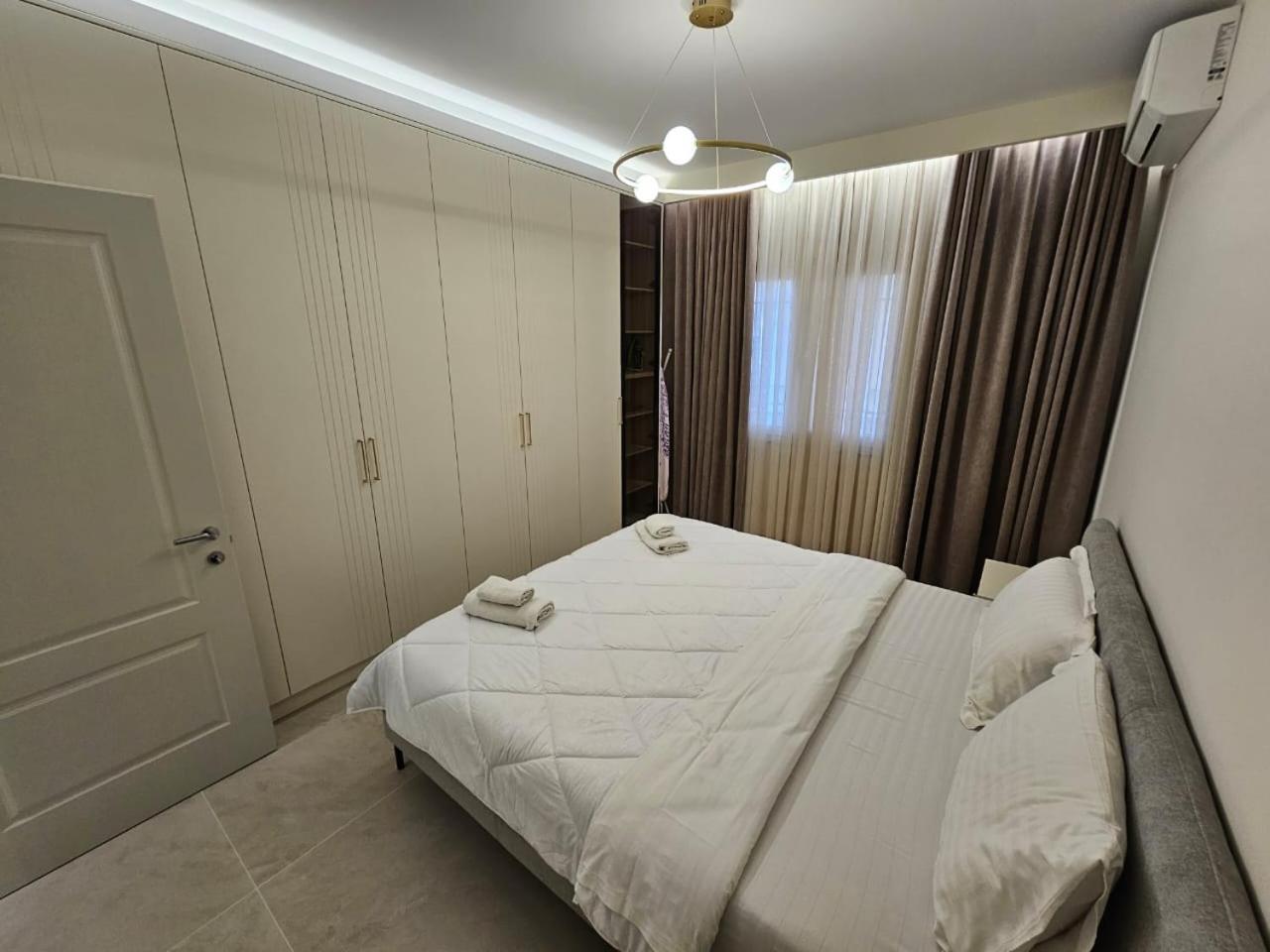 Hotel Apartment Te Rruga Bogdaneve *