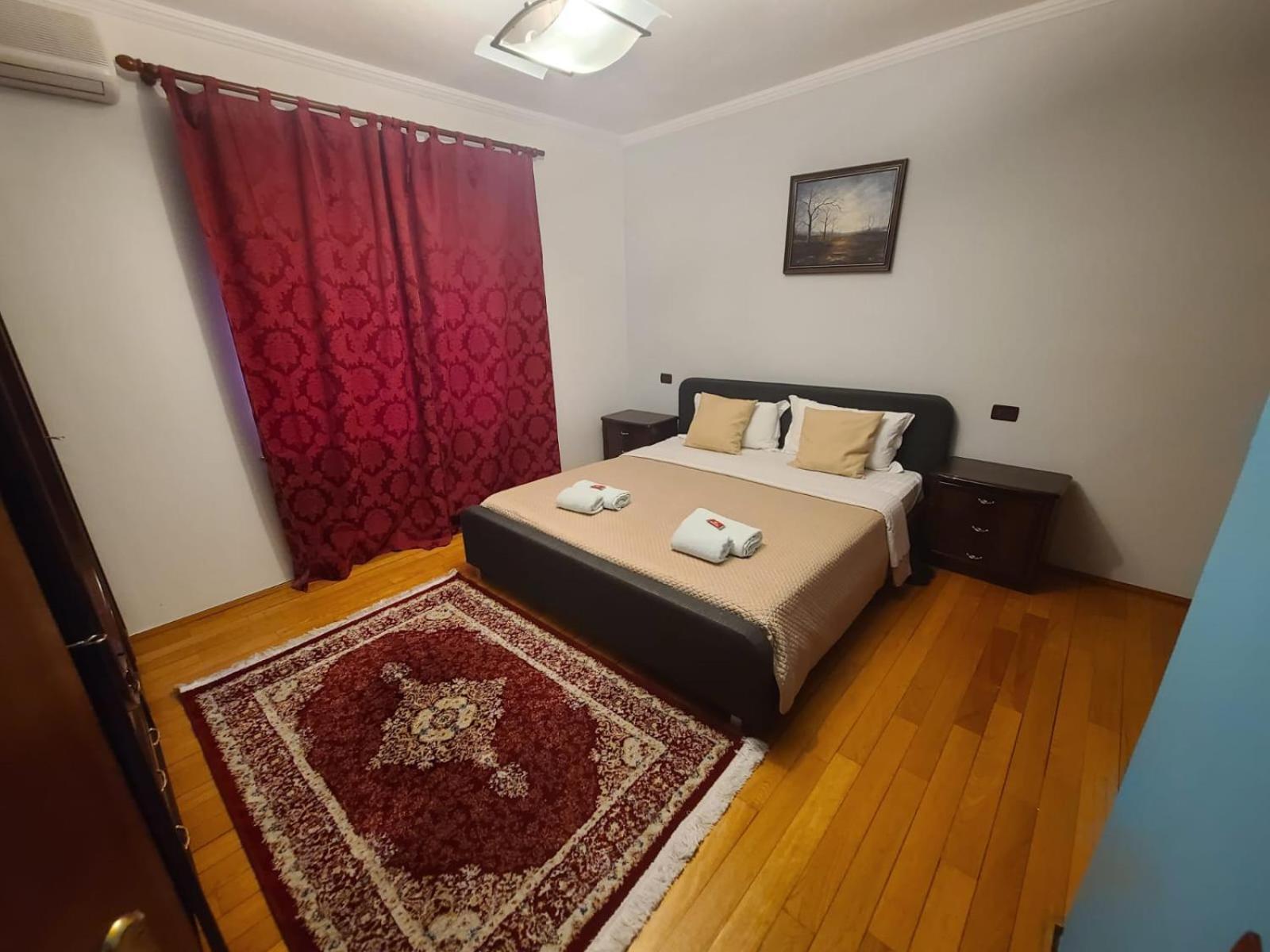 Hotel Apartment Te Rruga Bogdaneve